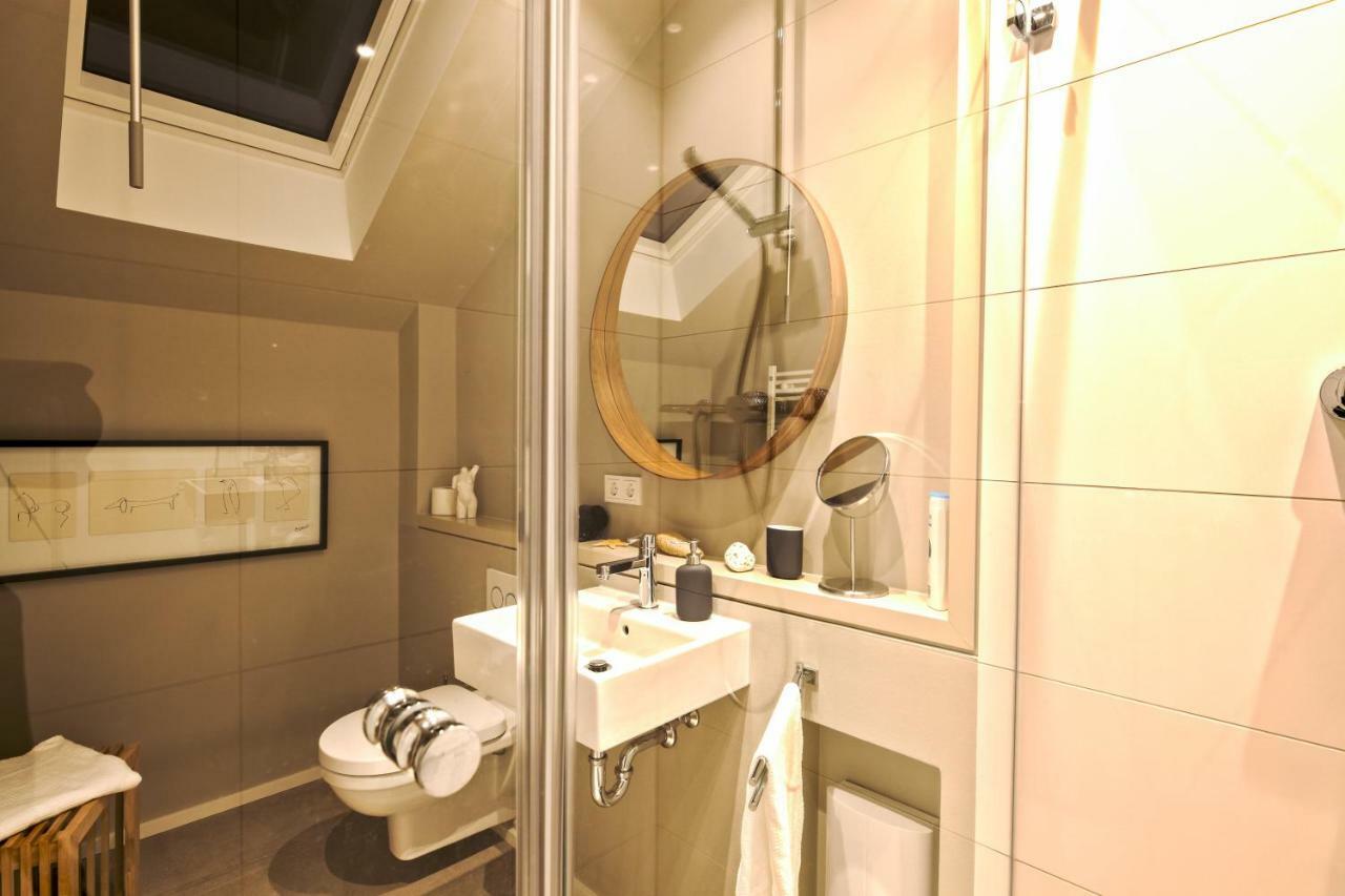 Privatzimmer Schoenfelder Düsseldorf Exterior foto